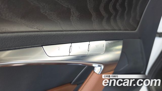 Audi A6 (C8) 40 TDI Premium 2023 — фото 30