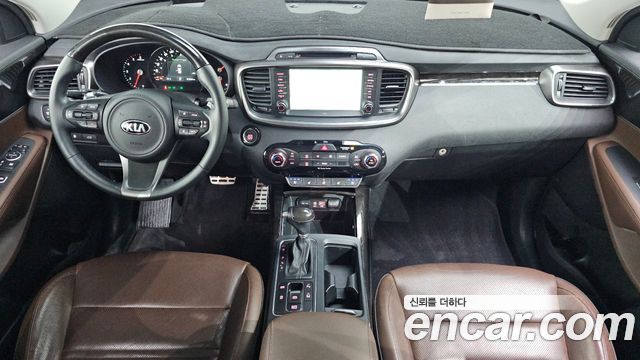 Kia Sorento Diesel 2.0 2WD Noblesse Special 2017 — фото 7
