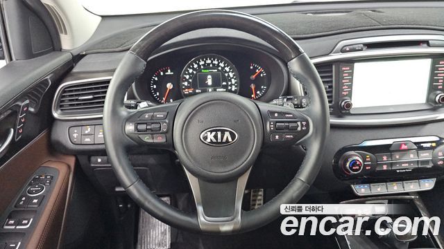 Kia Sorento Diesel 2.0 2WD Noblesse Special 2017 — фото 13