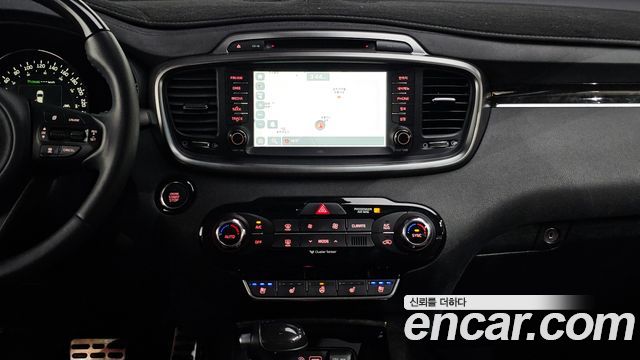 Kia Sorento Diesel 2.0 2WD Noblesse Special 2017 — фото 14
