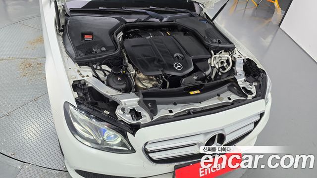 Mercedes-Benz E-Class (W213) E220d Avantgarde 2019 — фото 6