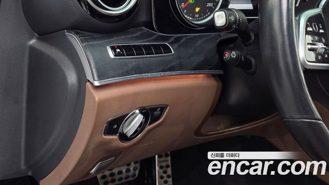 Mercedes-Benz E-Class (W213) E220d Avantgarde 2019 — фото 14