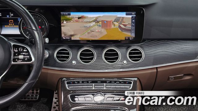 Mercedes-Benz E-Class (W213) E220d Avantgarde 2019 — фото 17