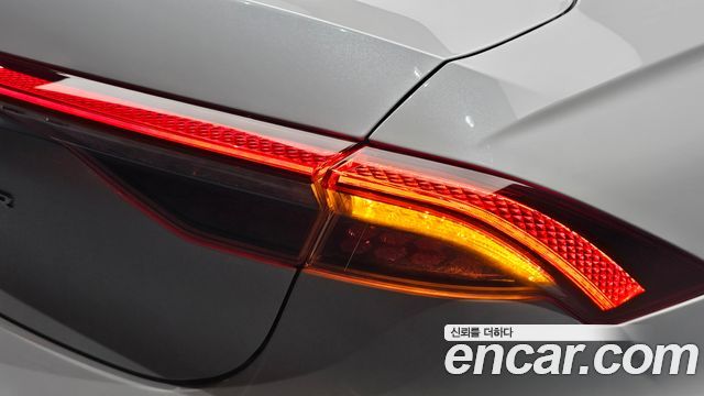 Hyundai Grandeur Hybrid (IG) Exclusive 2023 — фото 23