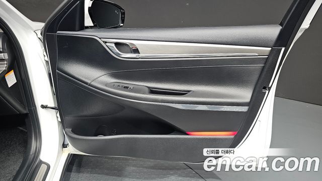 Hyundai Grandeur Hybrid (IG) Exclusive 2023 — фото 24
