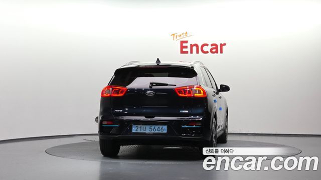 Kia Niro EV Noblesse 2019 — фото 4