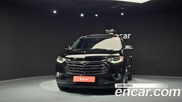 Chevrolet Traverse 3.6 AWD Redline 2021 — фото 3