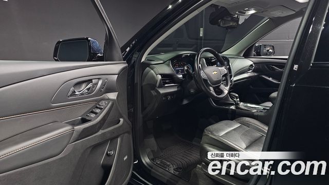 Chevrolet Traverse 3.6 AWD Redline 2021 — фото 10