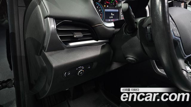 Chevrolet Traverse 3.6 AWD Redline 2021 — фото 30