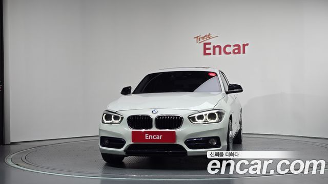 BMW 1 Series (F20) 118d Sport 5Door 2016 — фото 3