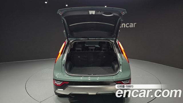 Kia Niro Signature 2022 — фото 20
