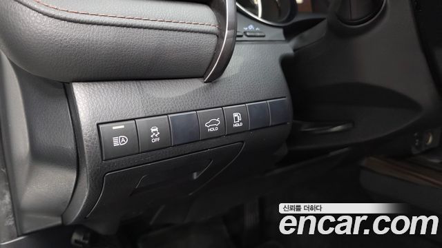 Toyota Camry (XV70) 2.5 XLE Hybrid 2019 — фото 27
