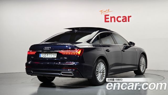Audi A6 (C8) 45 TFSI Premium 2021 — фото 2