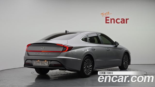 Hyundai Sonata Hybrid (DN8) Inspiration 2021 — фото 2