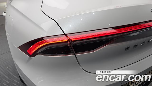 Hyundai Grandeur (IG) 2.5 Calligraphy 2020 — фото 23