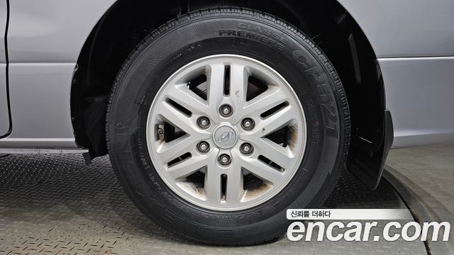 Hyundai Grand Starex Van 3-Seater Smart 2021 — фото 21