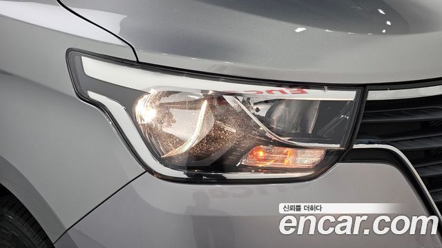 Hyundai Grand Starex Van 3-Seater Smart 2021 — фото 22