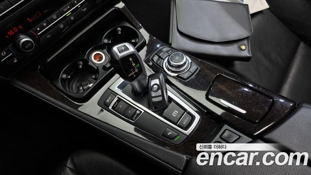 BMW 5 Series (F10) 520d 2012 — фото 9