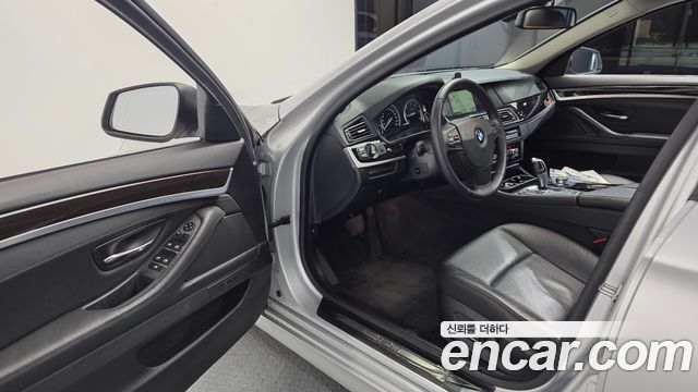 BMW 5 Series (F10) 520d 2012 — фото 10