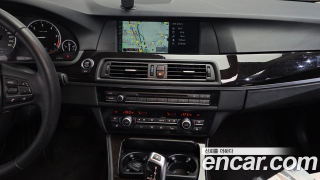 BMW 5 Series (F10) 520d 2012 — фото 19