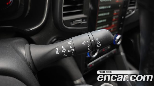 Renault Korea QM6 2.0 GDe LE Signature 2WD 2023 — фото 20