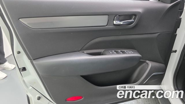Renault Korea QM6 2.0 GDe LE Signature 2WD 2023 — фото 30