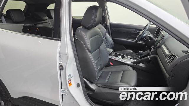 Renault Korea QM6 2.0 GDe LE Signature 2WD 2023 — фото 32