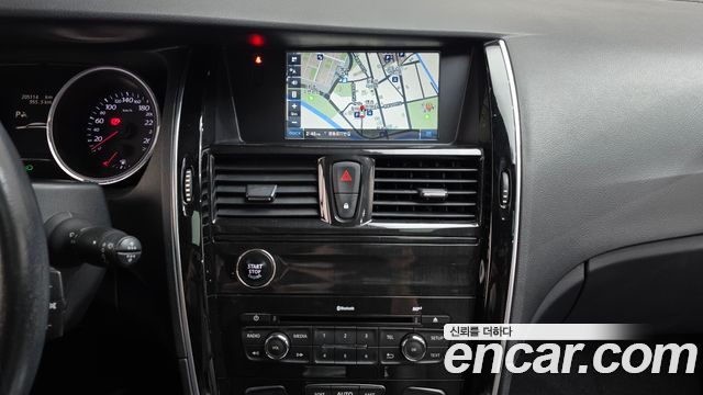 Renault Korea SM7 Nova LPLI 2.0 LPe Disabled 2017 — фото 17
