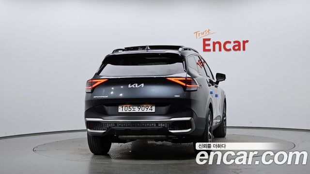 Kia Sportage Hybrid (V) Signature Gravity 2WD 2023 — фото 4