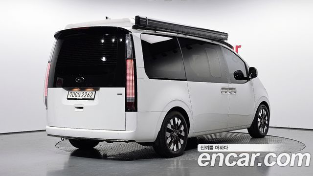 Hyundai Staria 4WD Camper Prestige Camper 11Seater 2023 — фото 2