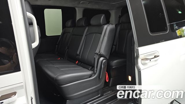 Hyundai Staria 4WD Camper Prestige Camper 11Seater 2023 — фото 26
