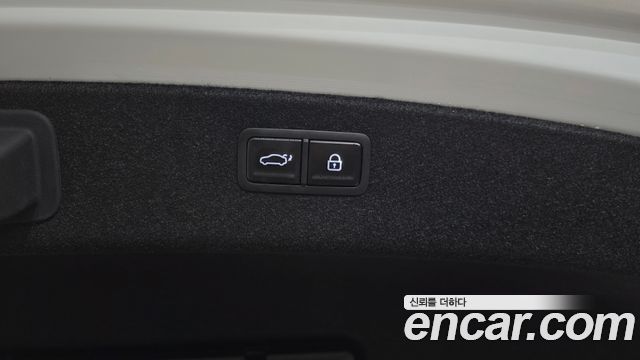 Genesis G80 (RG3) Gasoline 2.5 Turbo AWD 2026 — фото 34