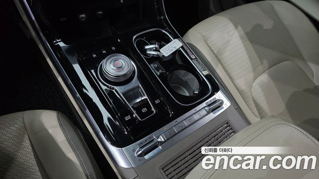 Kia Carnival (IV) Diesel 7-Seater Hi-Limousine Signature 2022 — фото 9