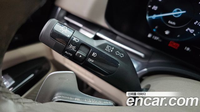 Kia Carnival (IV) Diesel 7-Seater Hi-Limousine Signature 2022 — фото 20