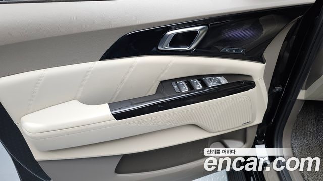 Kia Carnival (IV) Diesel 7-Seater Hi-Limousine Signature 2022 — фото 24