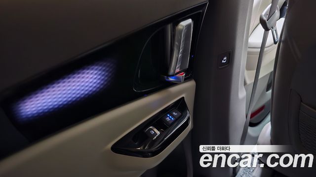Kia Carnival (IV) Diesel 7-Seater Hi-Limousine Signature 2022 — фото 28