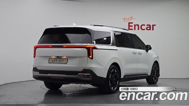 Kia Carnival (IV) Gasoline 9-Seater Signature 2024 — фото 2