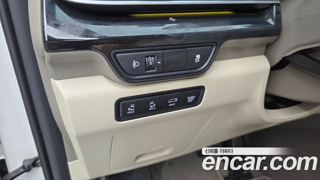 Kia Carnival (IV) Gasoline 9-Seater Signature 2024 — фото 17