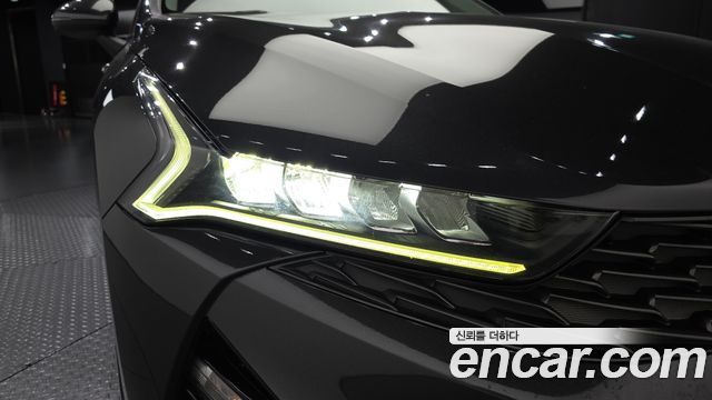 Kia K5 (III) 2.0 Noblesse 2020 — фото 22