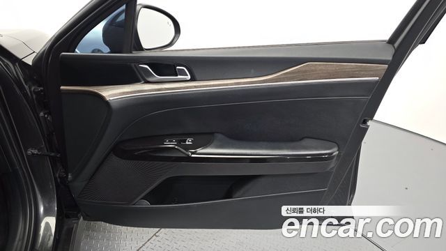 Kia K5 (III) 2.0 Noblesse 2020 — фото 24