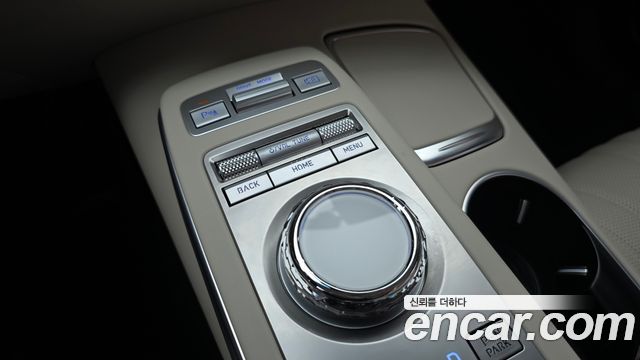 Genesis GV70 2.5T Gasoline 2WD 2023 — фото 29