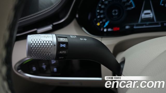 Genesis GV70 2.5T Gasoline 2WD 2023 — фото 33