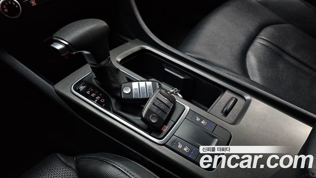 Kia K5 (II) 2.0 Luxury 2019 — фото 9