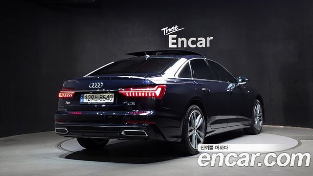Audi A6 (C8) 45 TFSI Quattro Premium 2022 — фото 2