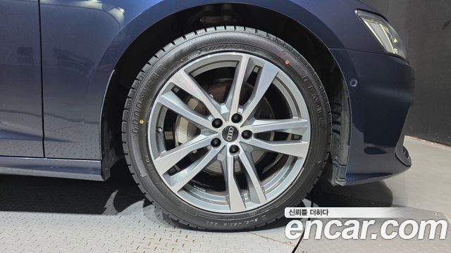 Audi A6 (C8) 45 TFSI Quattro Premium 2022 — фото 21