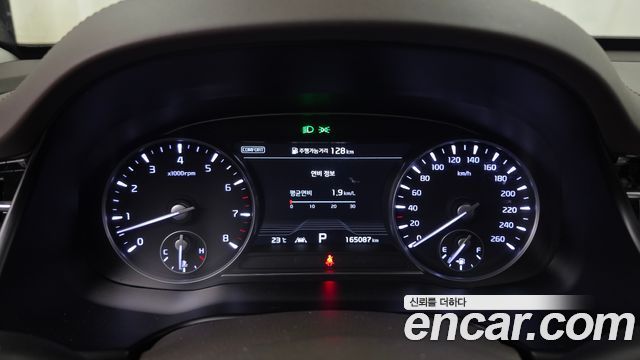 Kia K9 3.8 GDI AWD PlatinumⅡ 2019 — фото 8
