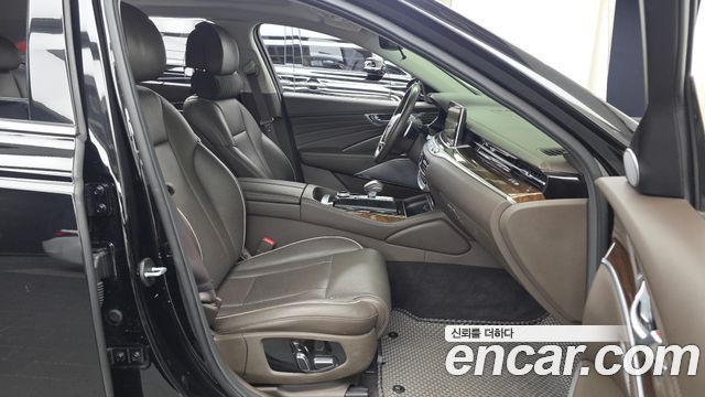 Kia K9 3.8 GDI AWD PlatinumⅡ 2019 — фото 11