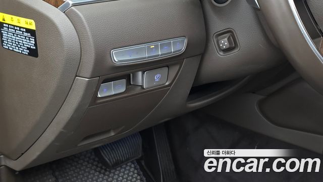 Kia K9 3.8 GDI AWD PlatinumⅡ 2019 — фото 18