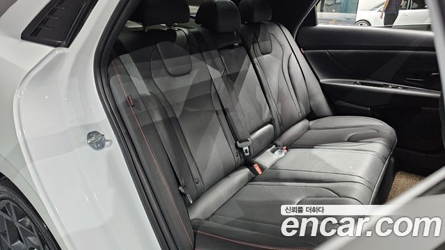 Hyundai Avante (CN7) 1.6 Inspiration N Line 2025 — фото 11