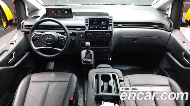 Hyundai Staria L3.5  Kinder Safety Car 11-Seater 2025 — фото 7